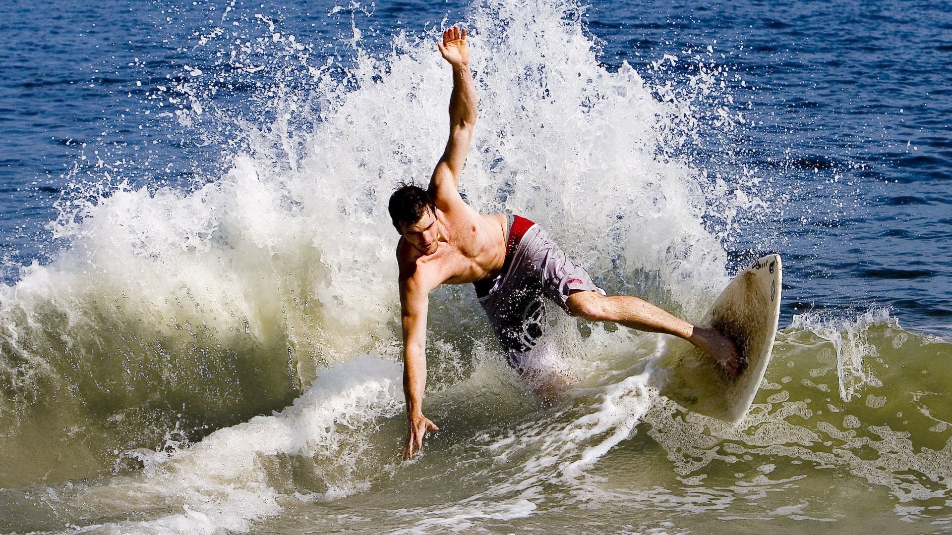 Scout与30激战尤文图斯分钟，出色防守胜负难料！，穆雷焦点对战气势如虹延续