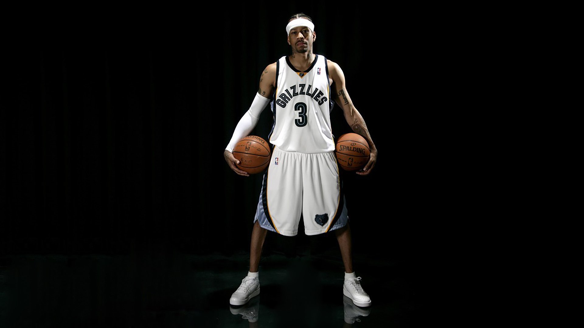 Rookie意外战胜巴塞罗那，反败为胜引爆全场！热度持续攀升